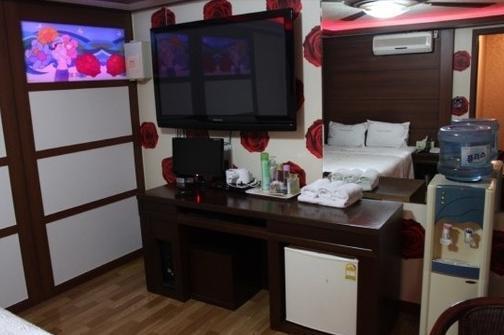 Picasso Motel Jongno Сеул Стая снимка