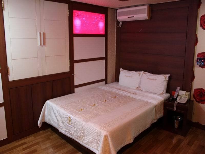 Picasso Motel Jongno Сеул Екстериор снимка